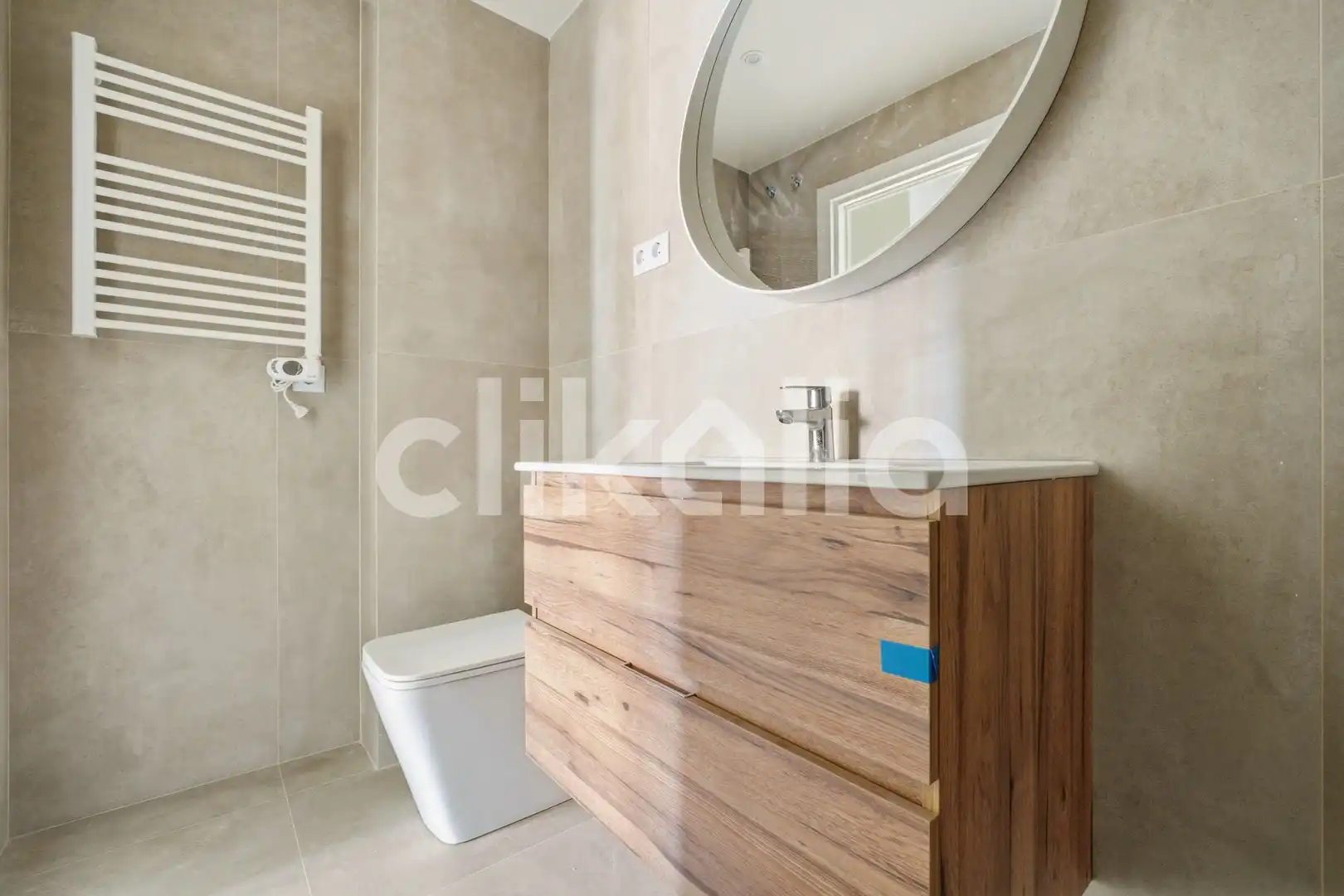 Baño de Piso en venta en Madrid con Aire acondicionado, Calefacción y Terraza