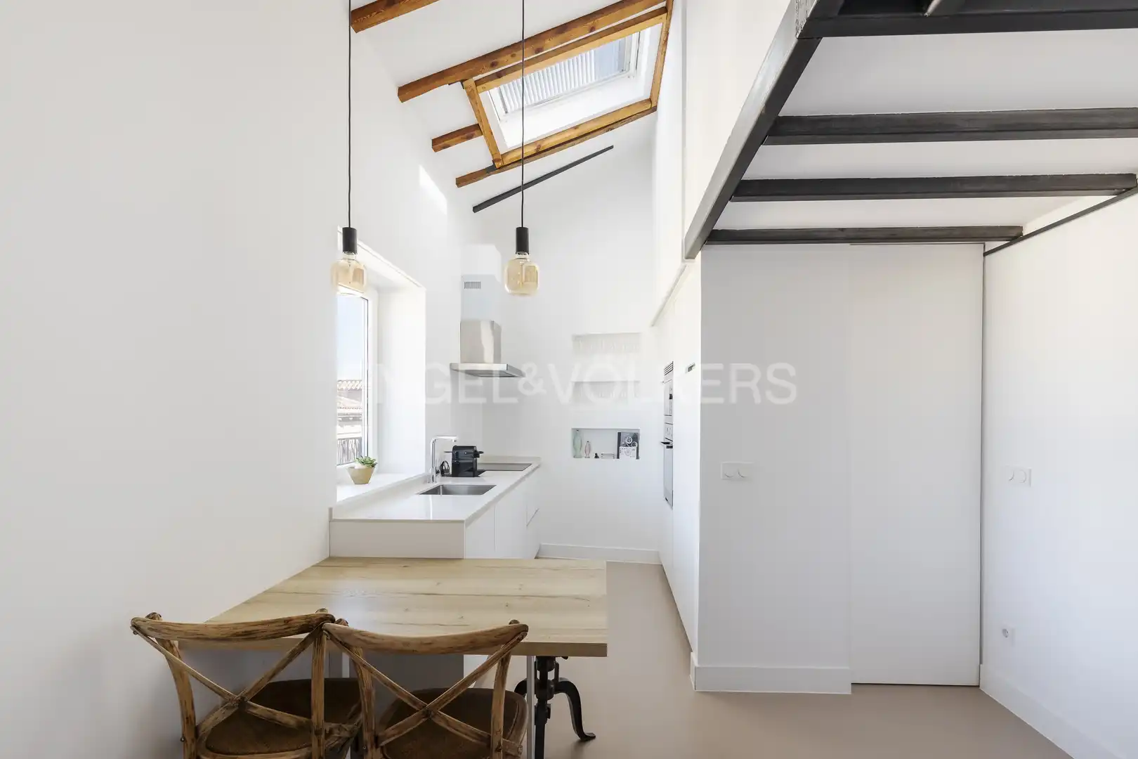 Cocina de Ático de alquiler en Madrid con Aire acondicionado, Calefacción y Terraza