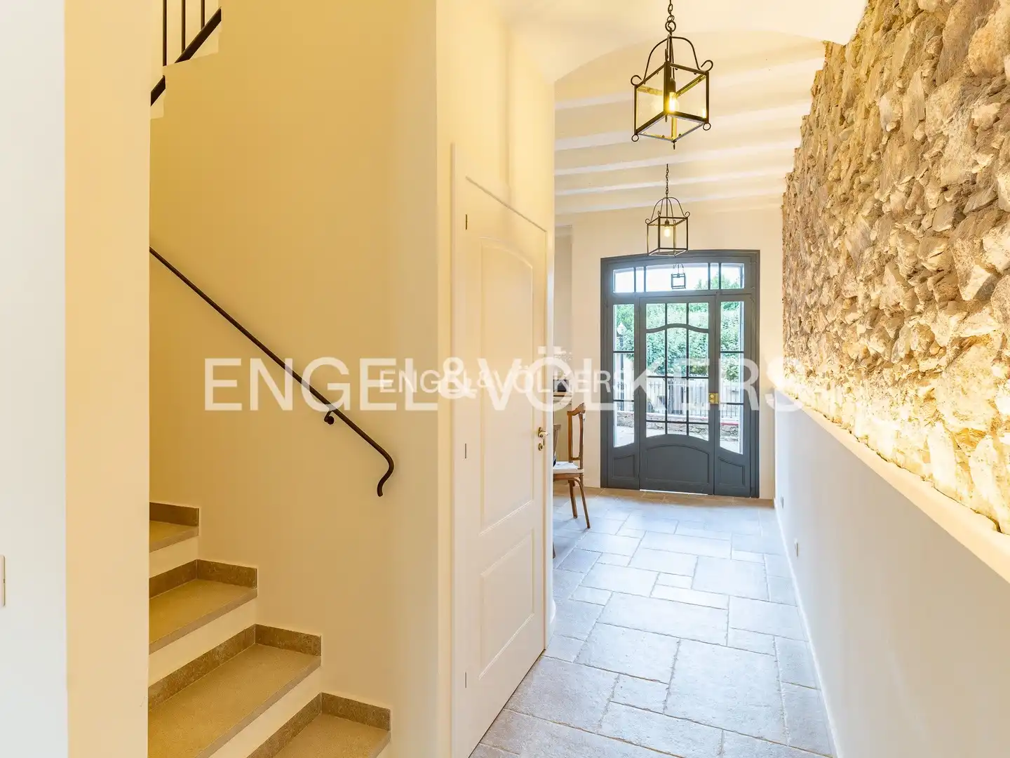 Casa adosada de alquiler en Alella con Aire acondicionado, Calefacción y Jardín privado