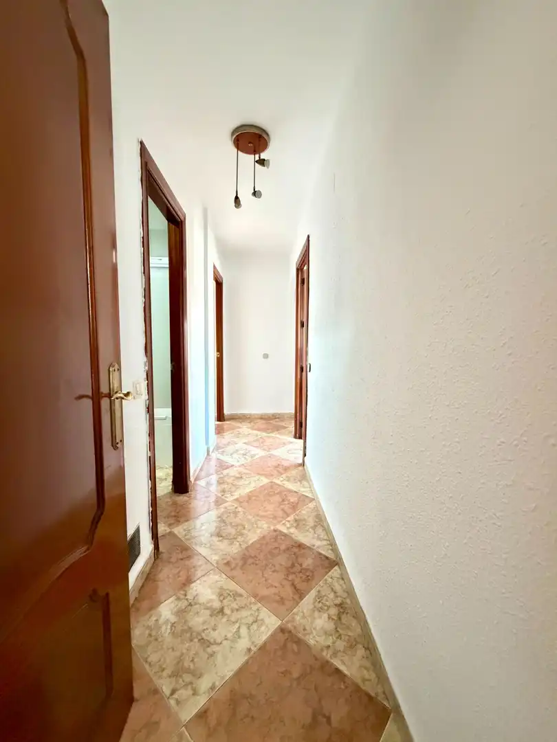 Piso en venta en Corregidor Nicolás Isidro, Portada Alta - Pol. Crta. De Cártama