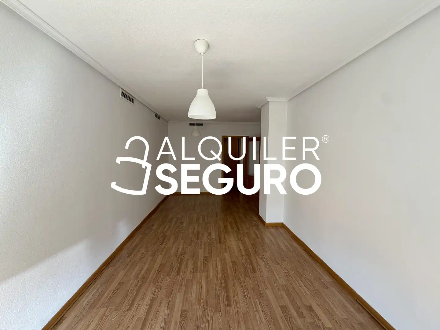 Piso de alquiler en Valdemoro con Aire acondicionado, Calefacción y Piscina