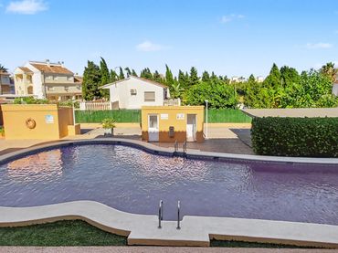 Appartement compact avec piscine à vendre à Las Marinas / Les Marines