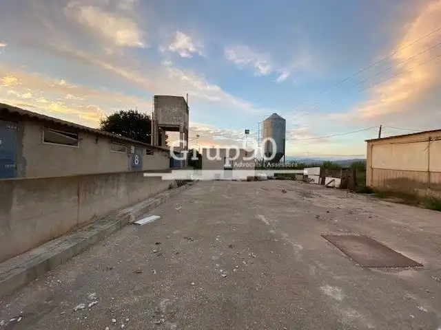 Nau industrial en venda en Santa Bàrbara