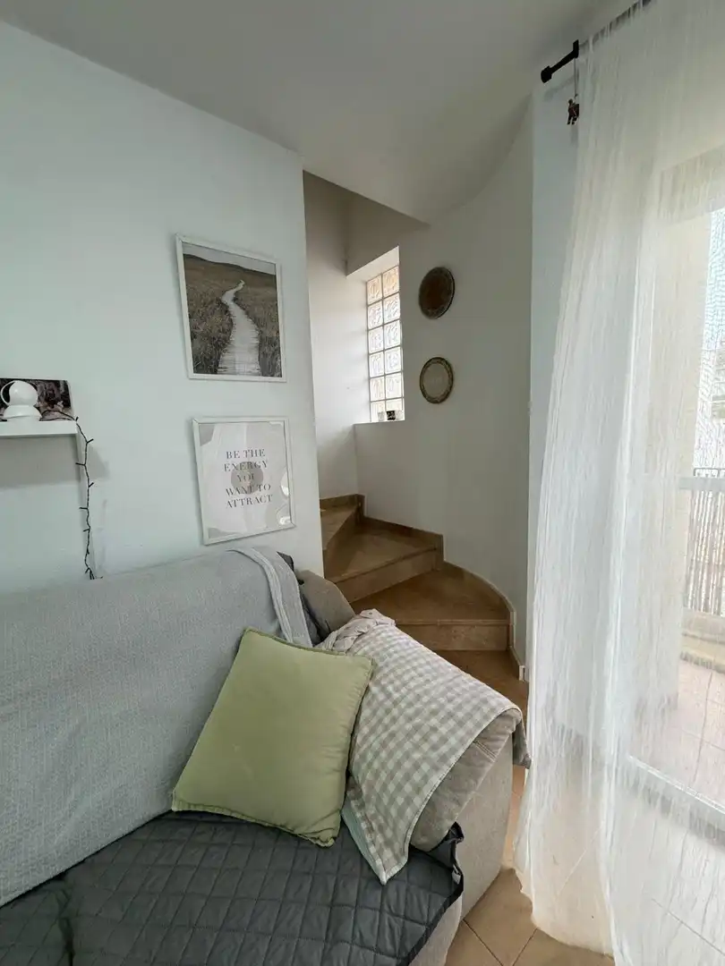 Maisonette zum Verkauf in Murcia mit Terrasse, Abstellraum und Balkon