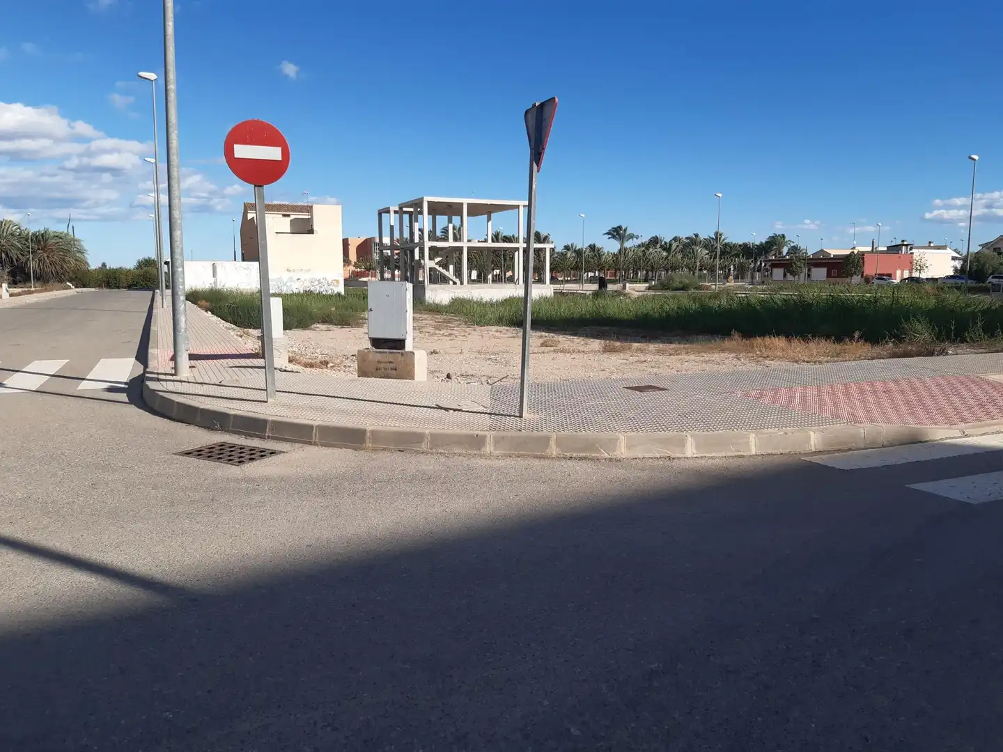 Residential land for sale in Cox