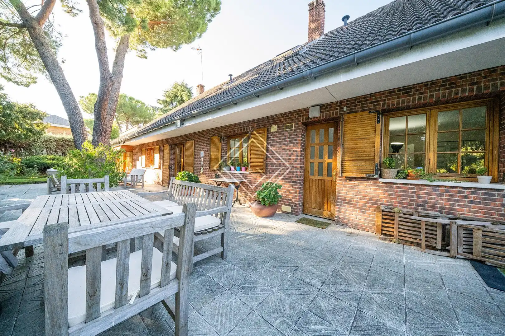 Jardín de Casa o chalet en venta en Pozuelo de Alarcón con Aire acondicionado, Calefacción y Jardín privado