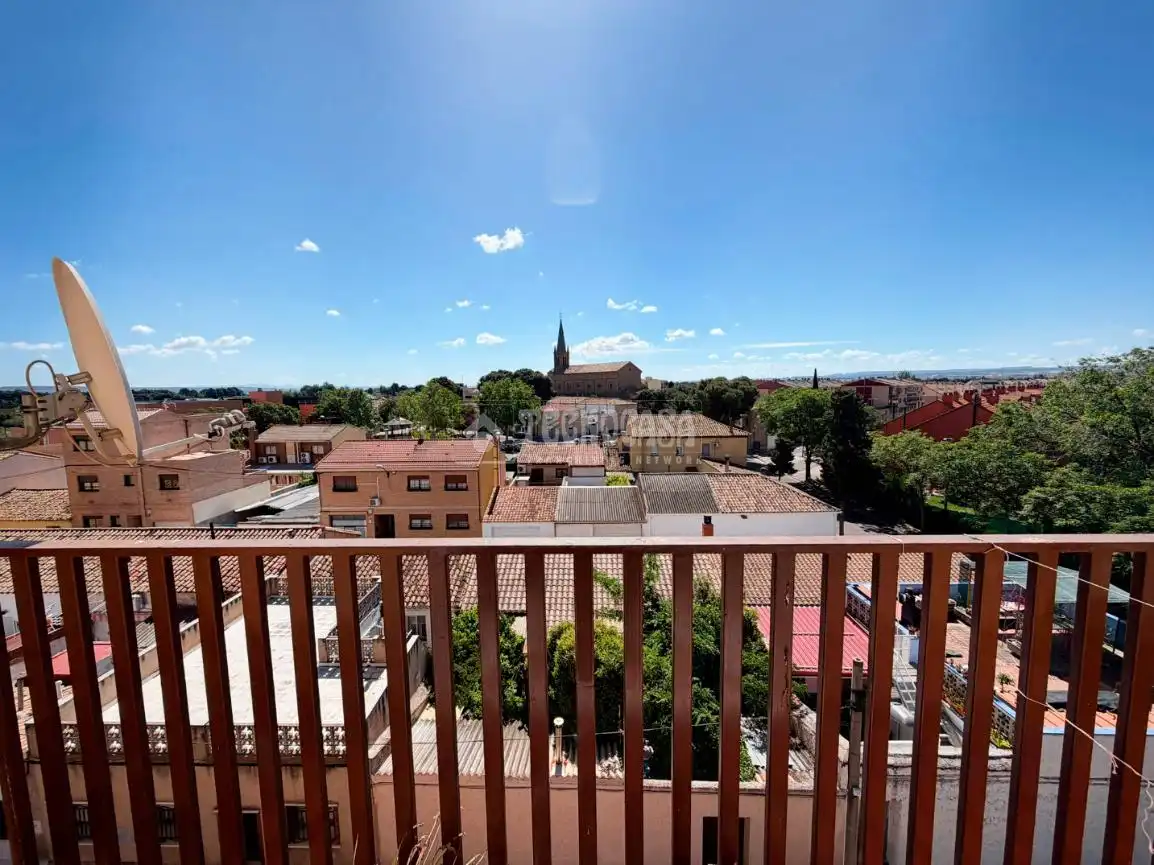 Exterior view of Flat for sale in Zaragoza  with Heating and Balcony