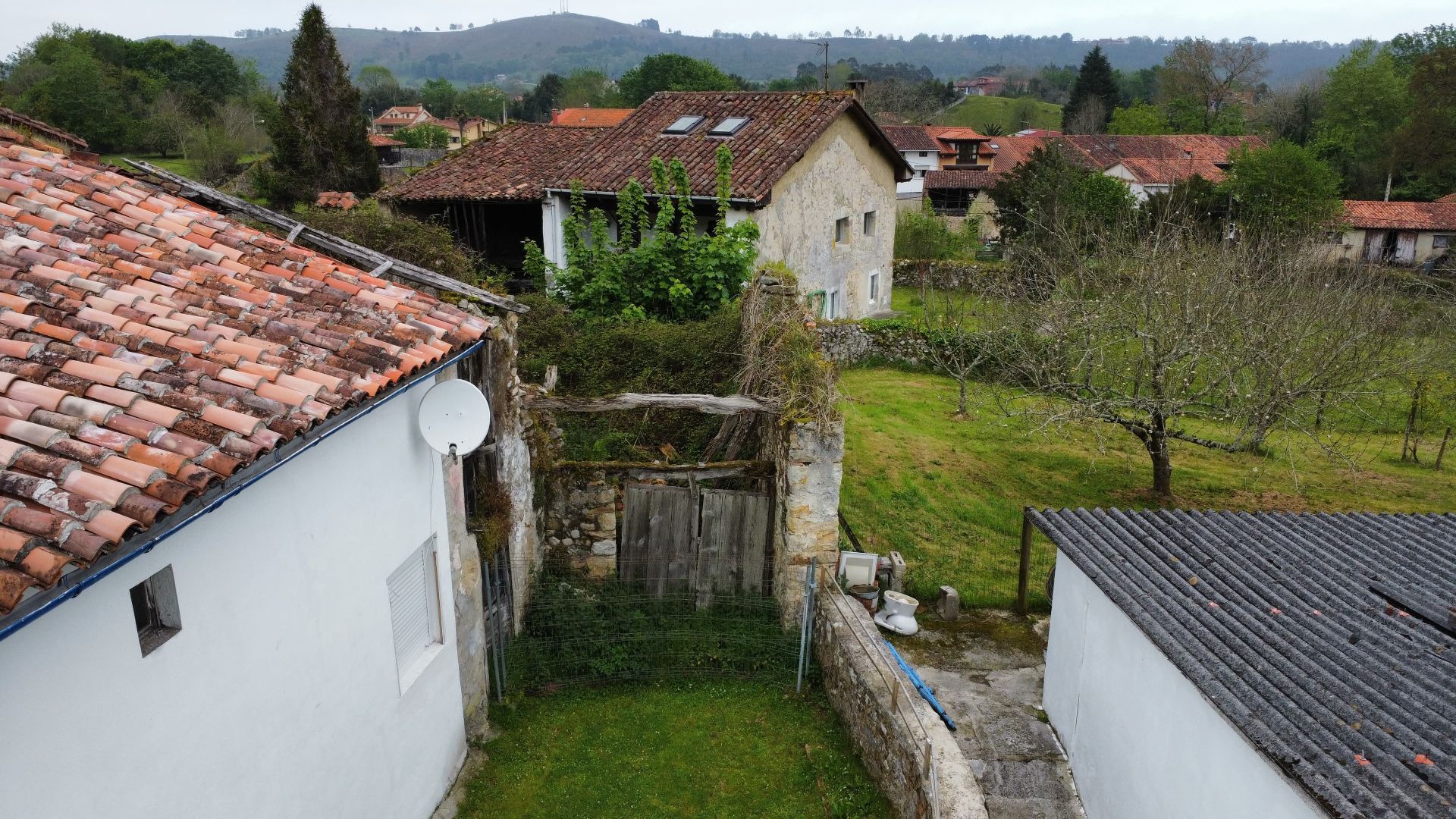 Country house zum verkauf in Llanes