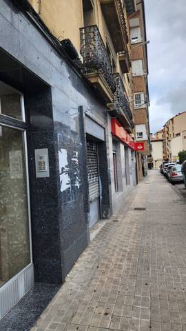 Local comercial en Venta en Villava - AVENIDA SERAPIO HUICI, 6 en Villava / Atarrabia