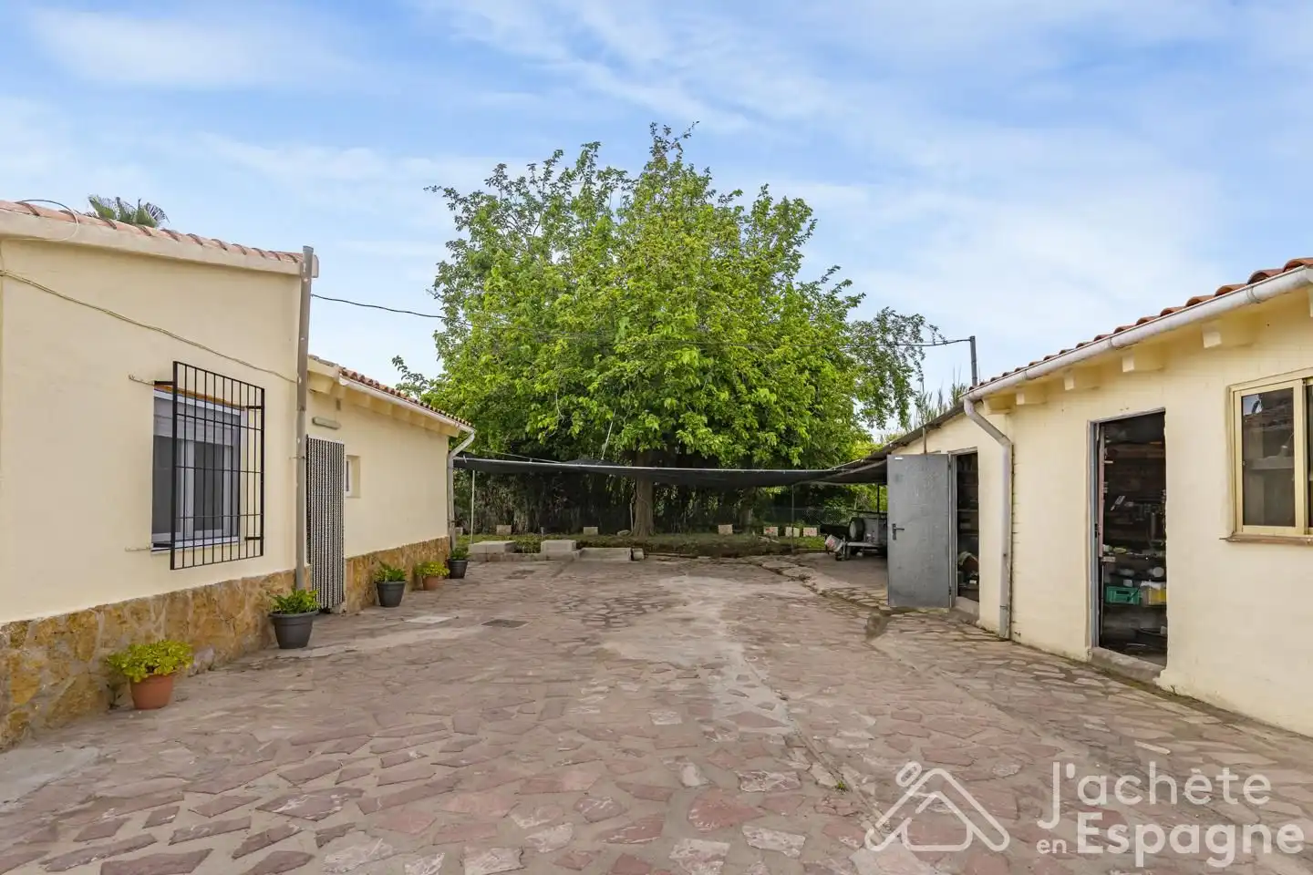 Vista exterior de Casa o xalet en venda en Gandia