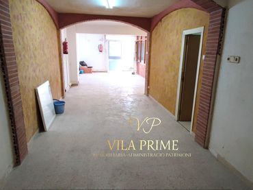 Local comercial en venda a La Roca del Vallès