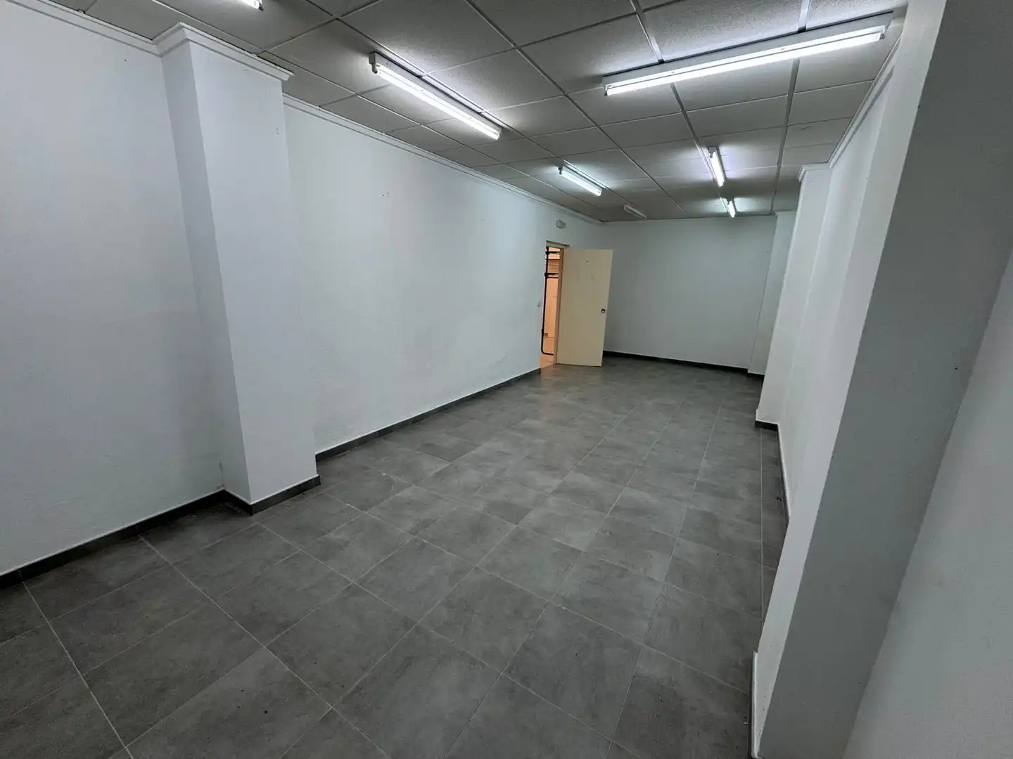 Local commercial à vendre à Avenida Alfonso XIII, imagen 9
