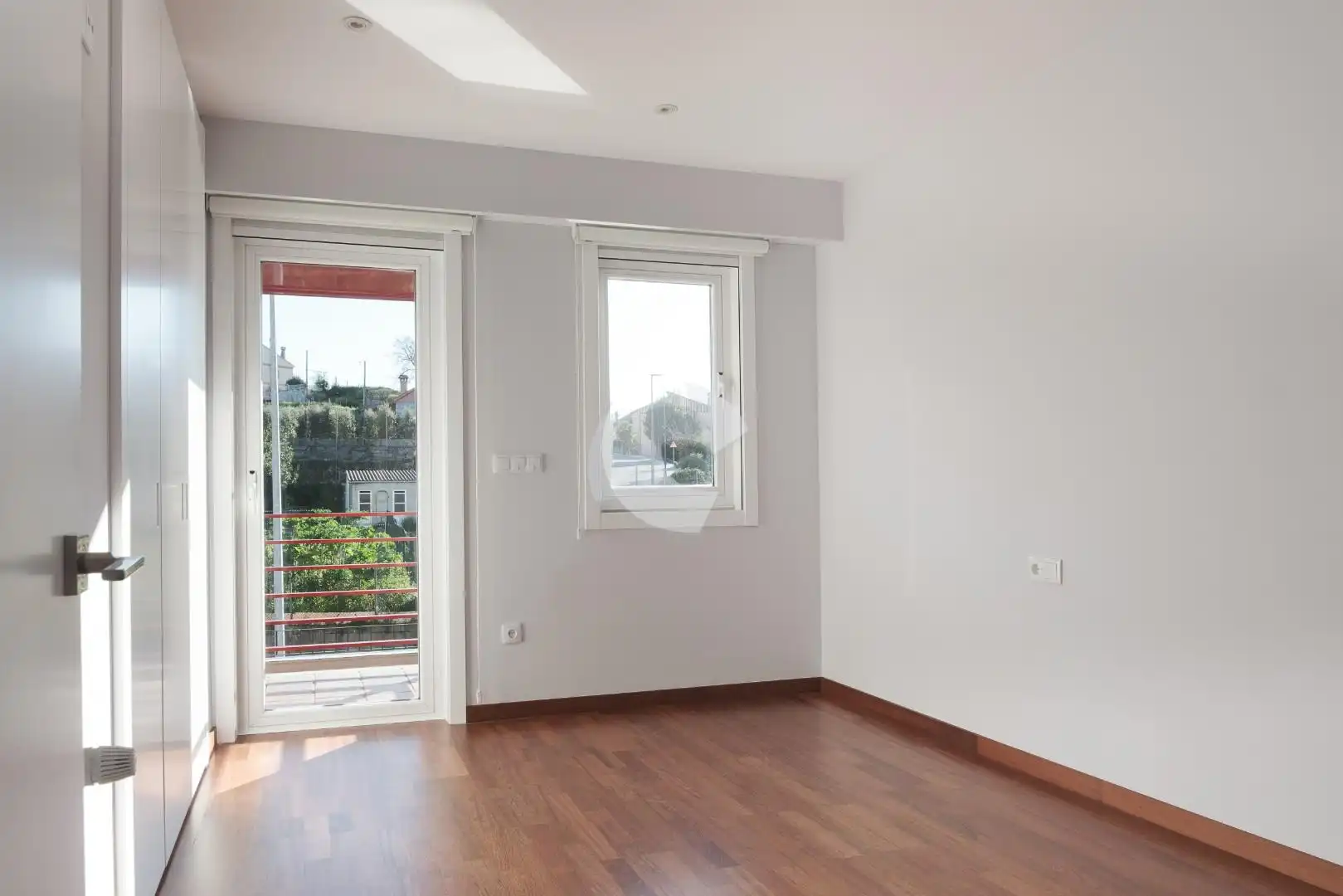 Dormitori de Casa adosada en venda en Ourense Capital  amb Jardí privat