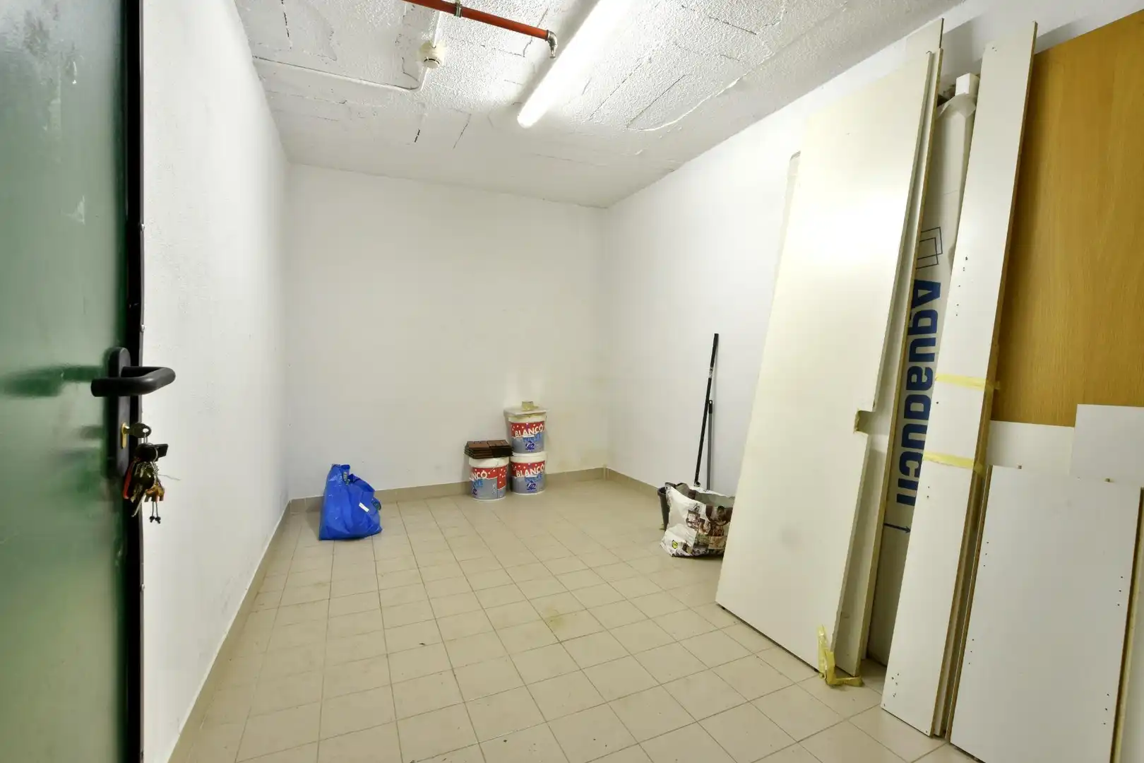 Piso en venta en Barcelona con Parquet, Terraza y Balcón
