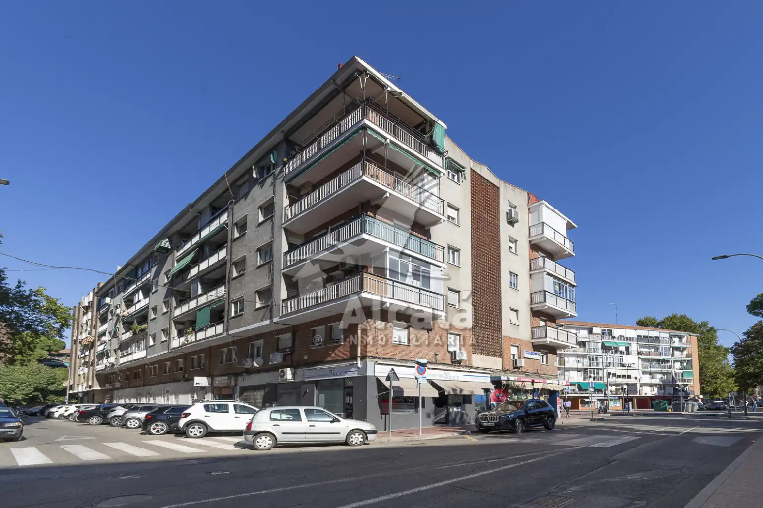 Exterior view of Flat for sale in Caballería Española
