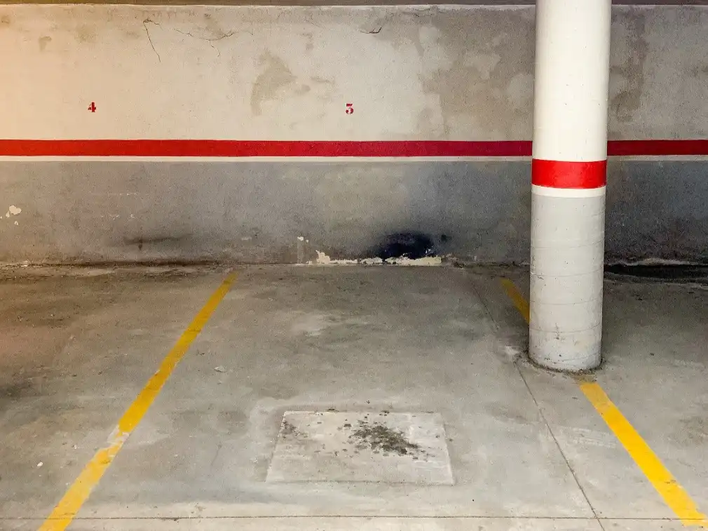 Motorradstellplatz zur Miete in Carrer d'Orient 32, imagen 4
