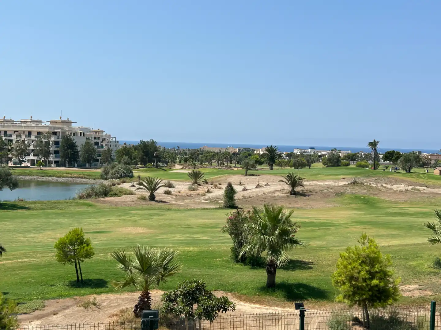 Planta baja en venta en Almería con Aire acondicionado, Calefacción y Jardín privado