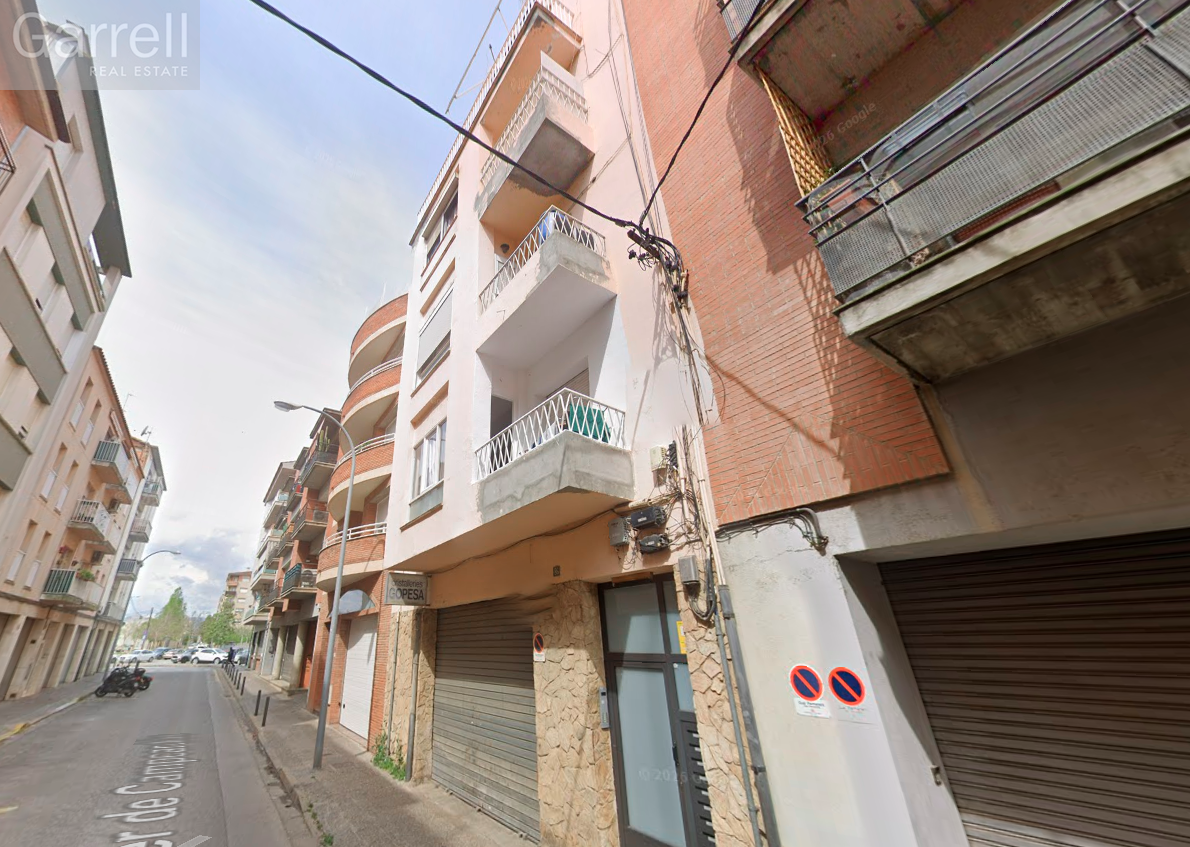 Vista exterior de Pis en venda en Girona Capital