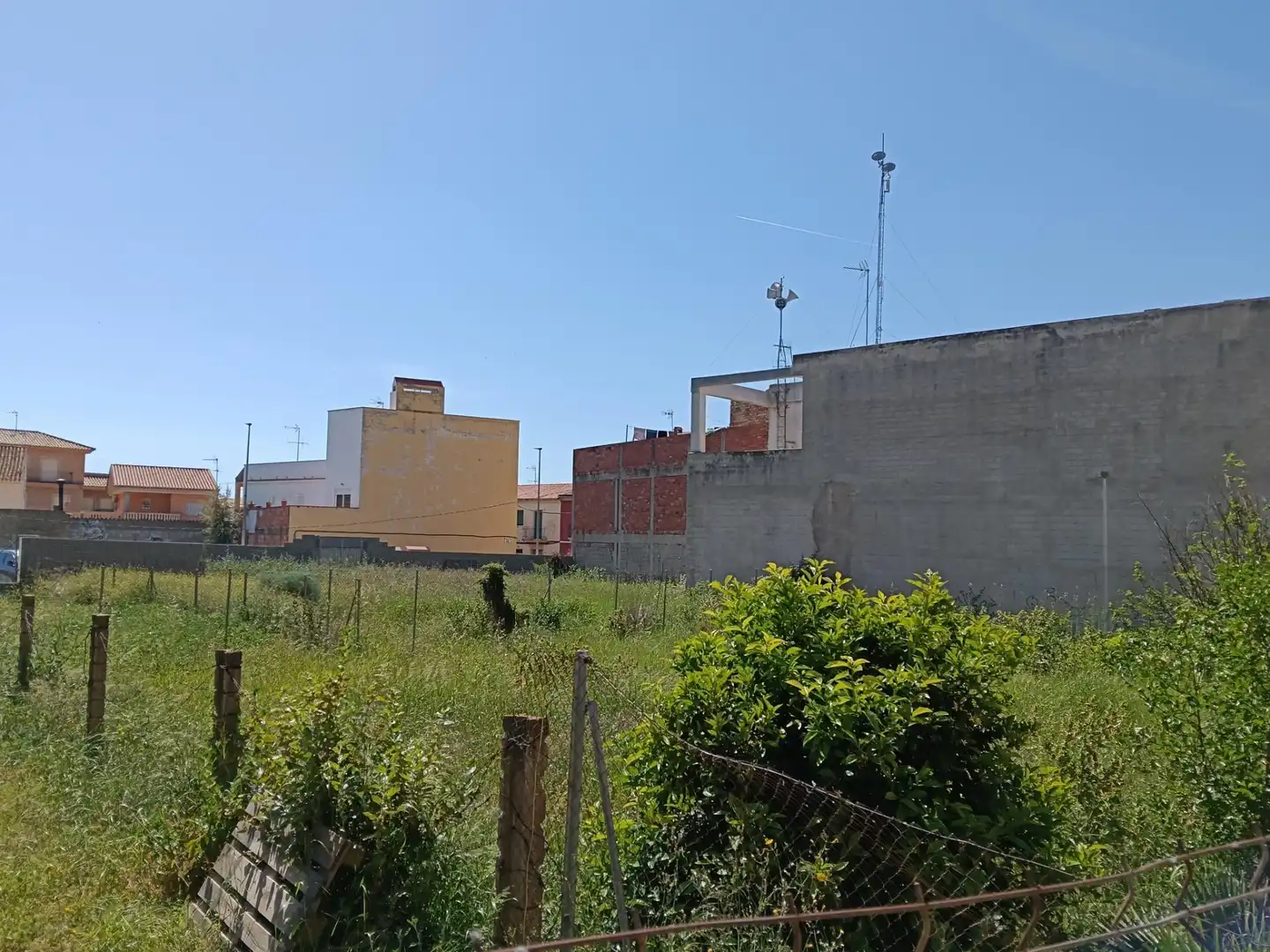Exterior view of Residential for sale in Benavites
