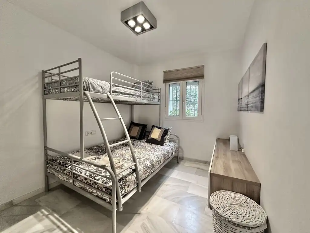 Vivienda con piscina en venta en Calahonda, imagen 8