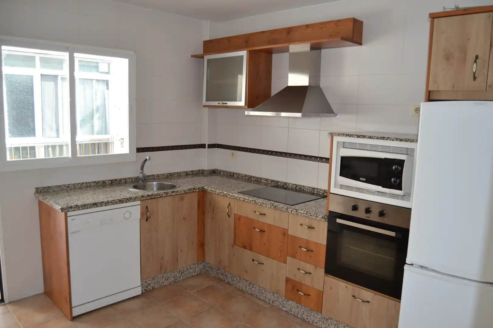 Kitchen of Flat for sale in Plasencia  with Air Conditioner, Heating and Parquet flooring