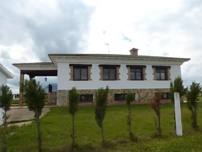 Exterior view of Land for sale in Talavera de la Reina