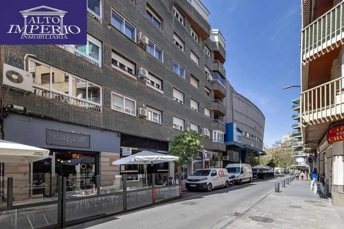 Dúplex amb terrassa en venda a Ronda, imagen 6