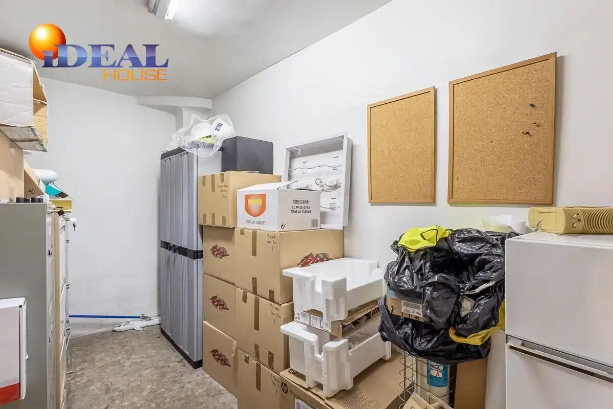 Local comercial en venda a Plaza de Carretas 5, imagen 18