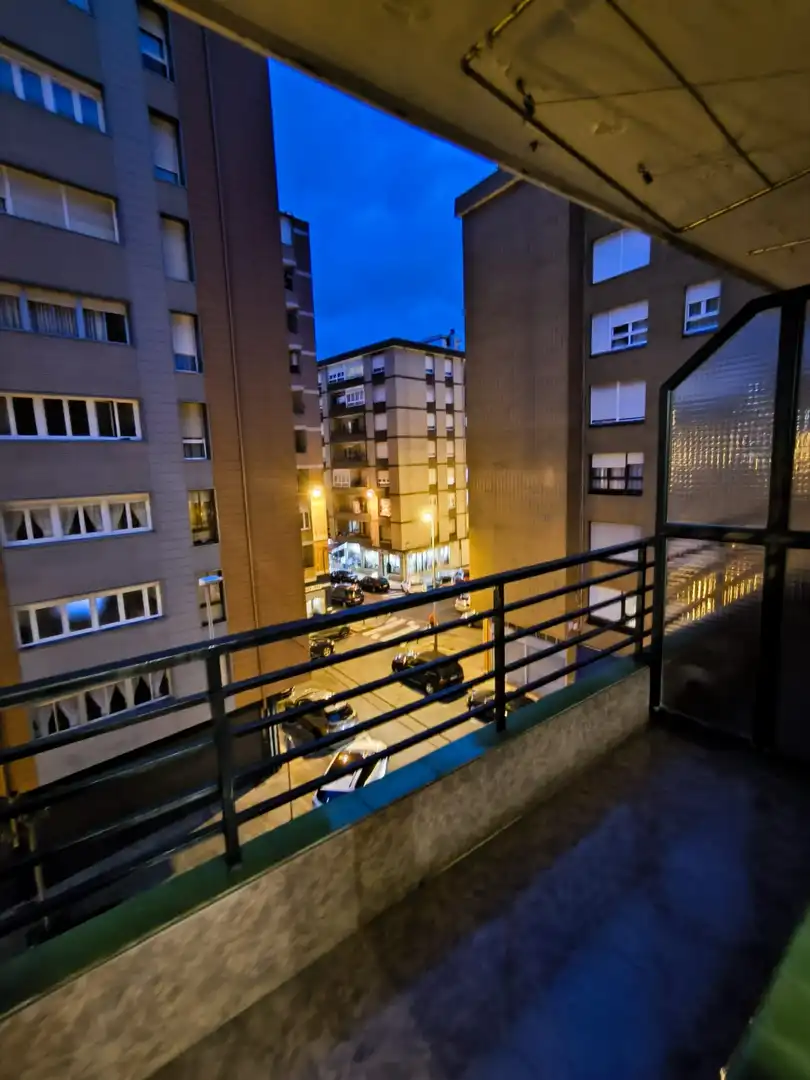 Terraza de Piso en venta en Barakaldo  con Calefacción, Jardín privado y Amueblado