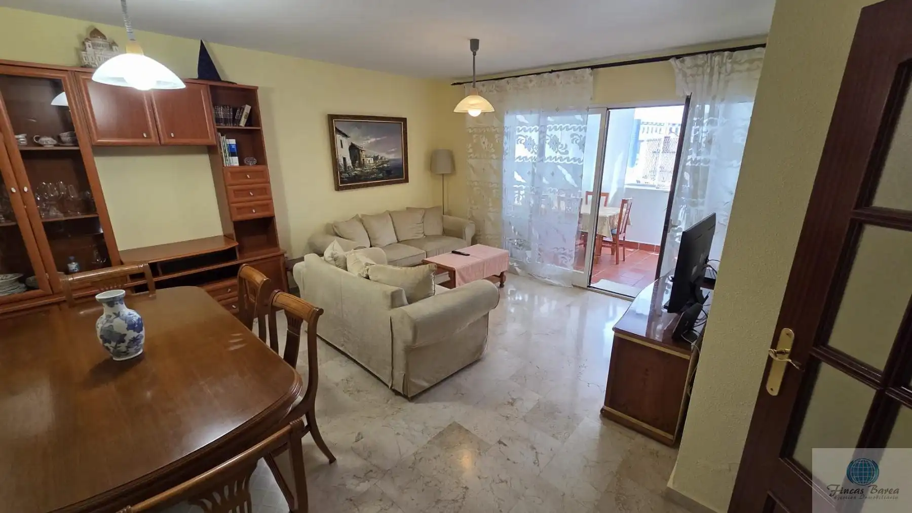 Living room of Flat for sale in Fuengirola  with Air Conditioner, Terrace and Community pool