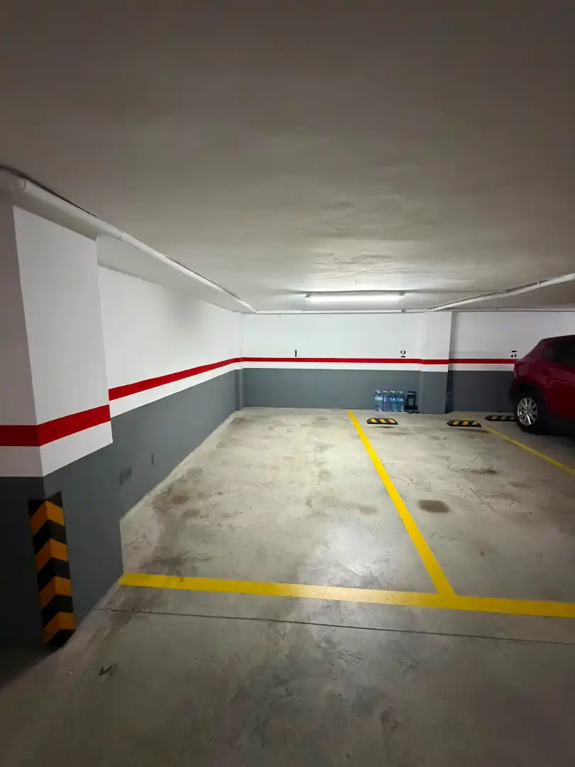 Parkplatz von Dachboden zum Verkauf in Gavà mit Klimaanlage, Heizung und Terrasse