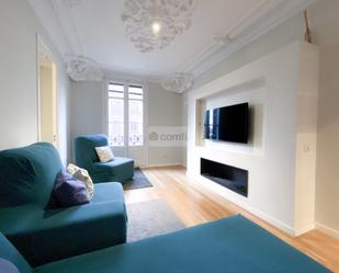 Living room of Flat to rent in  Barcelona Capital  with Air Conditioner, Heating and Storage room