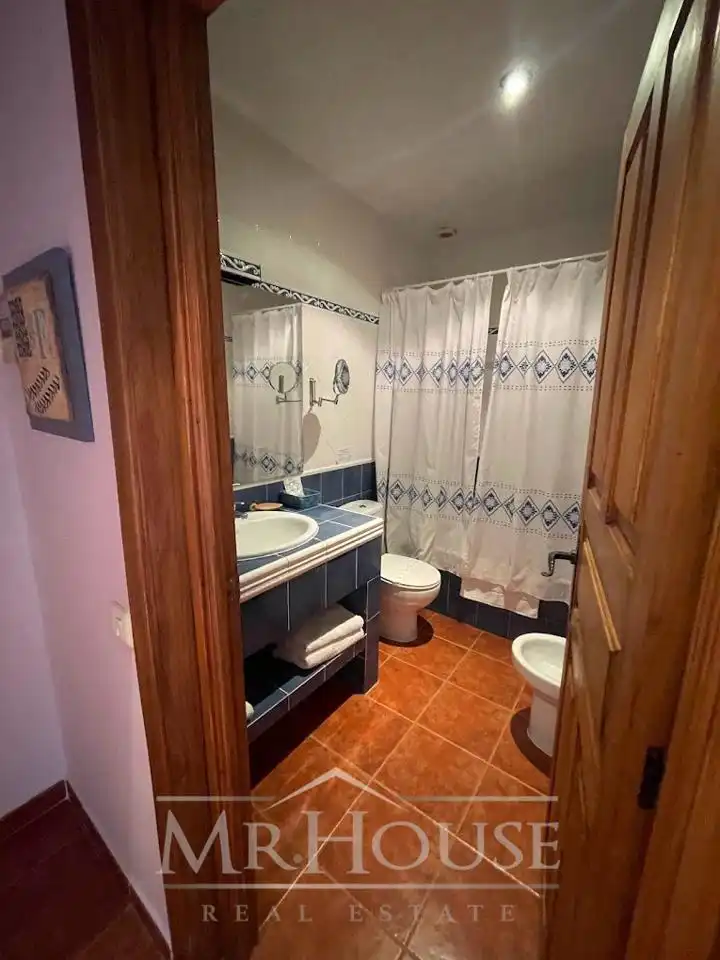 Baño de Finca rústica en venta en Casavieja con Aire acondicionado, Calefacción y Jardín privado