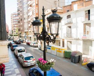 Vista exterior de Casa o xalet en venda en Castellón de la Plana / Castelló de la Plana amb Terrassa i Balcó