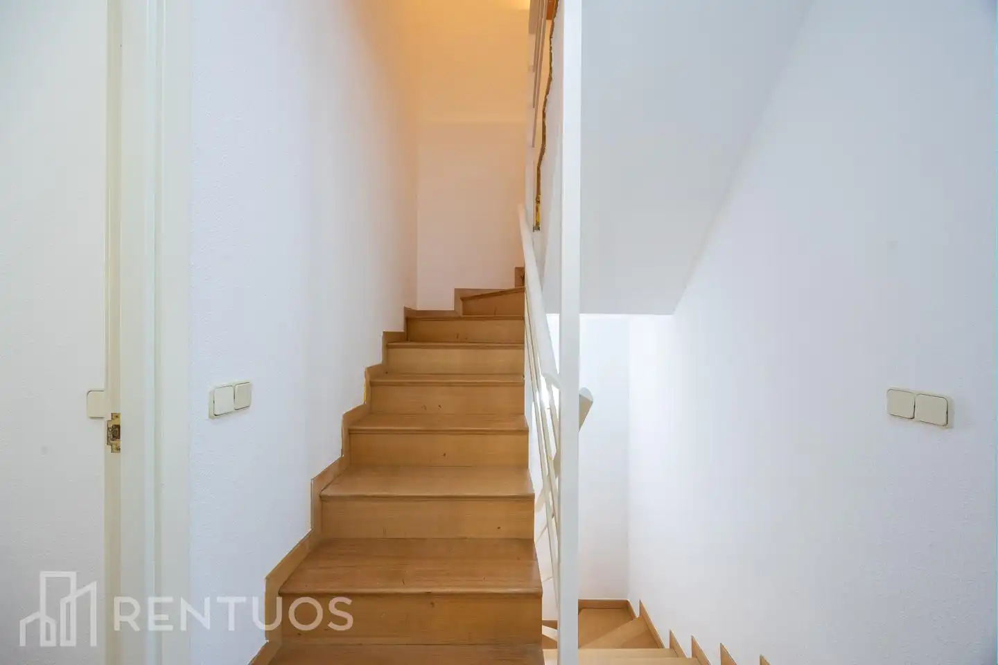 Casa o xalet de lloguer a De Margarita Nelken, Parquelagos - Puente Nuevo