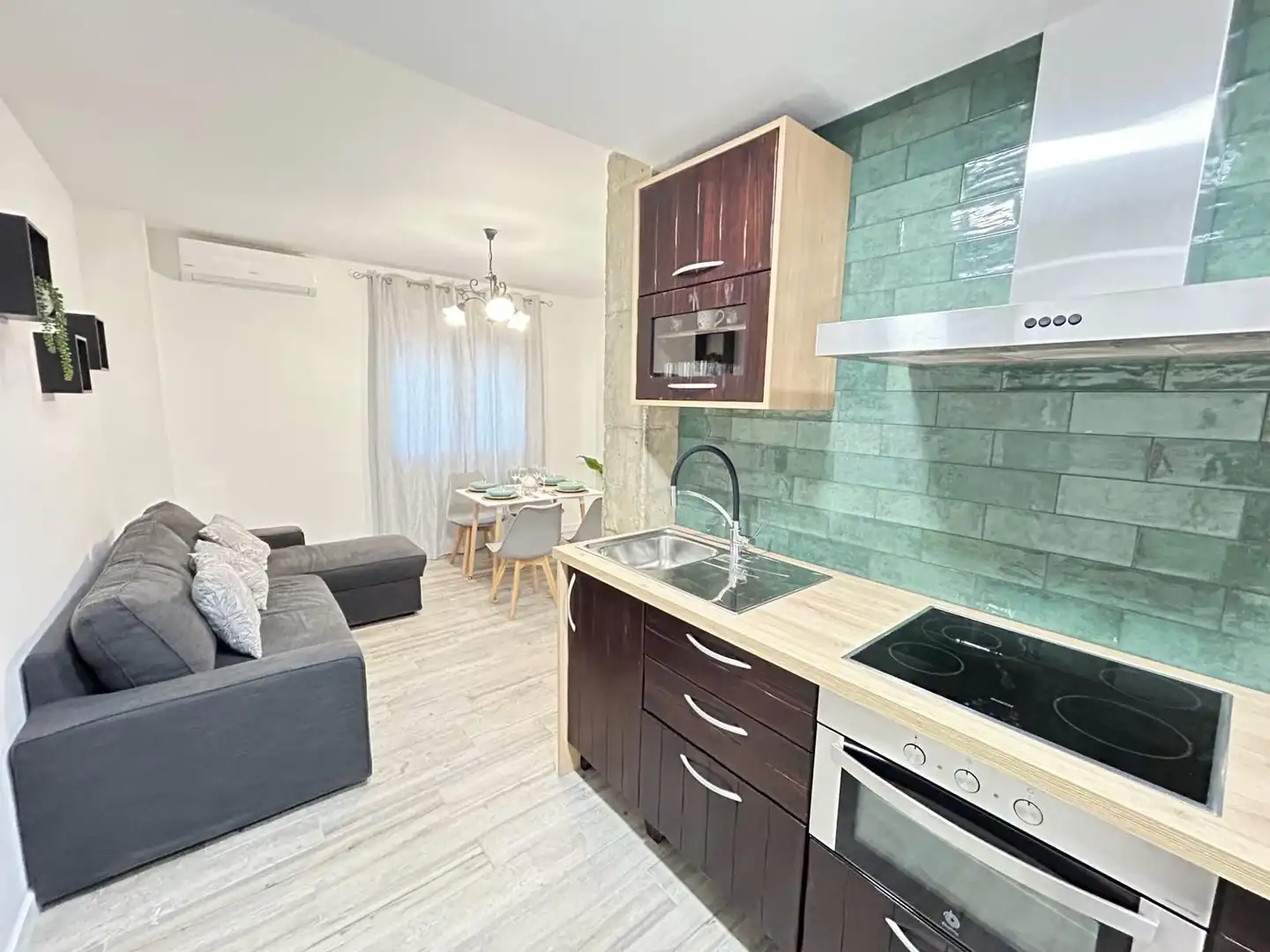 Cocina de Apartamento en venta en Vélez-Málaga con Aire acondicionado y Amueblado