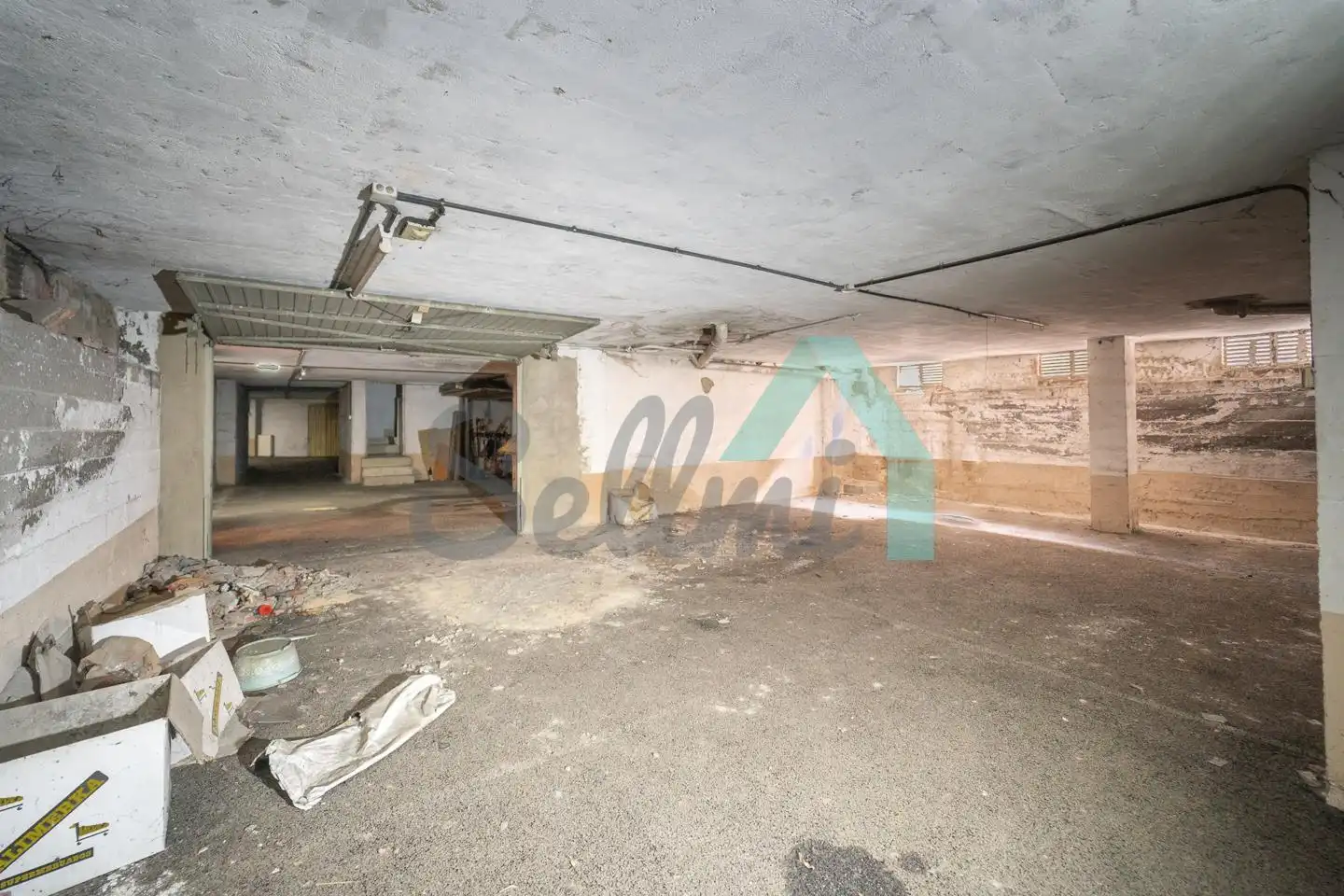 Storage room for sale in Lena, Asturias