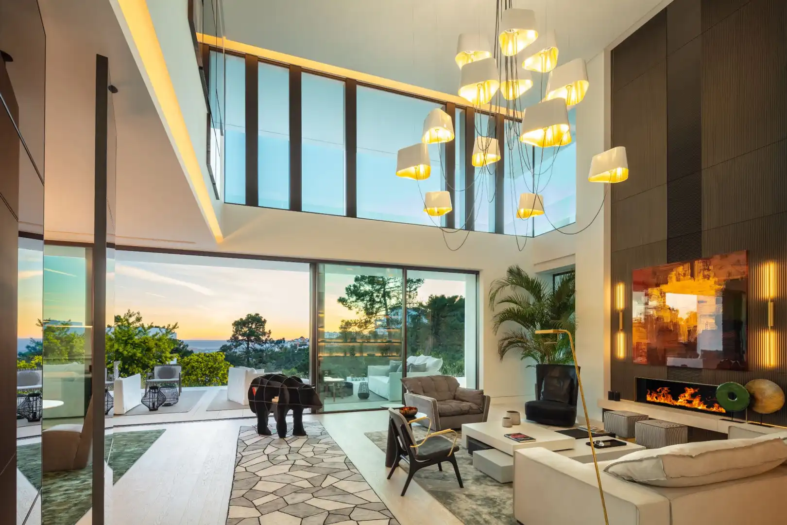 House with pool for sale in Marbella Centro, imagen 2