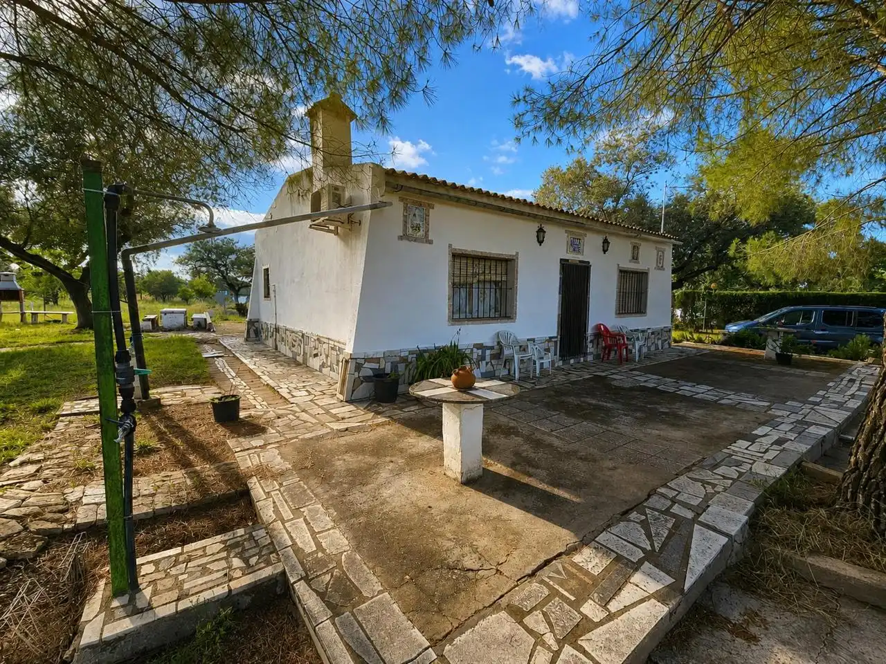 Außenansicht von Country house zum Verkauf in Badajoz mit Schwimmbad