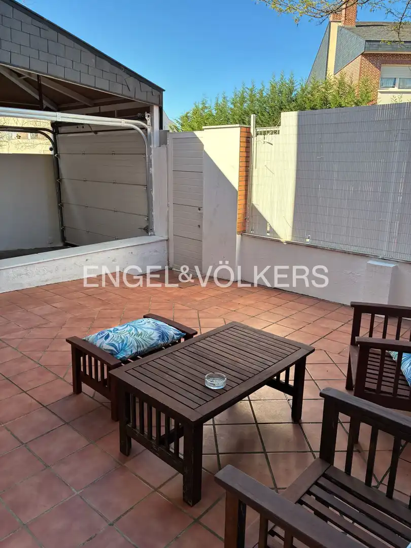 Terraza de Casa adosada en venta en Rivas-Vaciamadrid con Aire acondicionado, Calefacción y Jardín privado