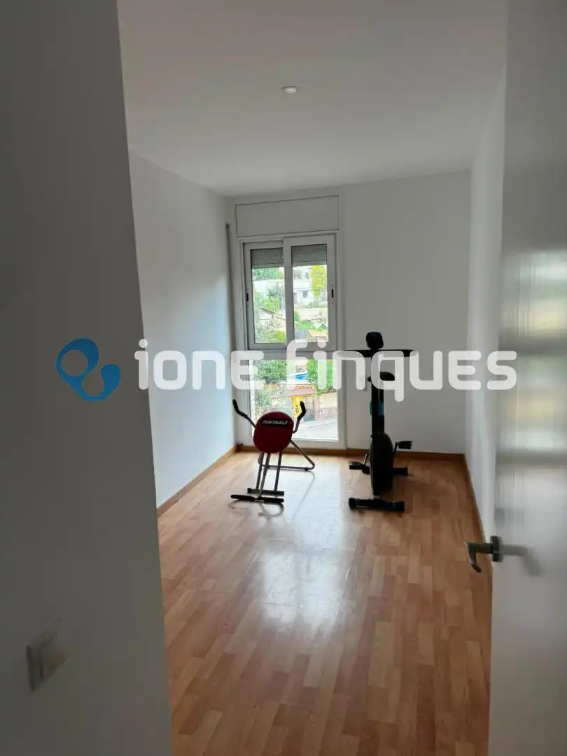 Casa o chalet en venta en Rubí con Calefacción, Terraza y Piscina