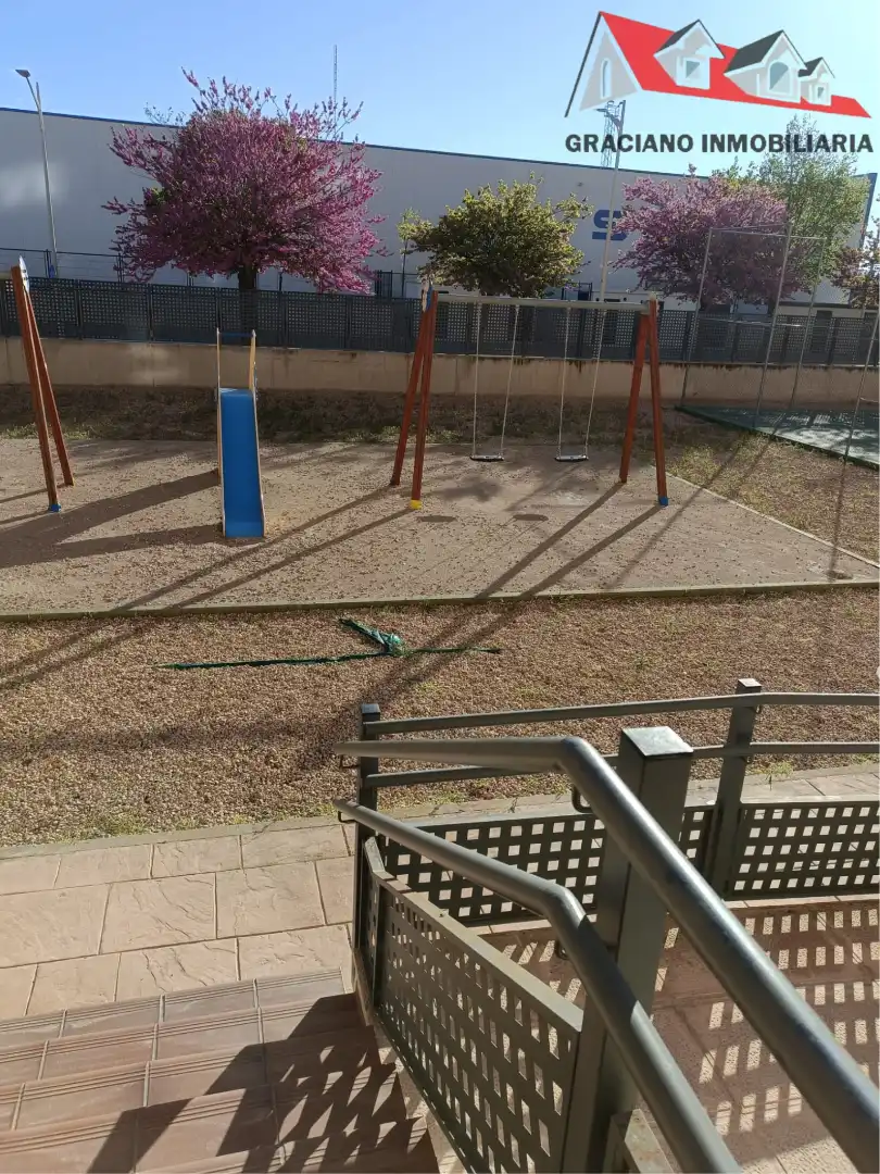 Parking de Piso en venta en Albacete con Aire acondicionado, Calefacción y Trastero