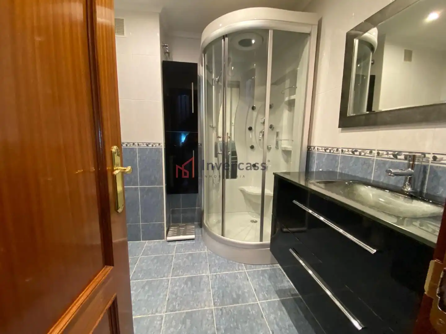 Baño de Casa adosada en venta en Castro-Urdiales