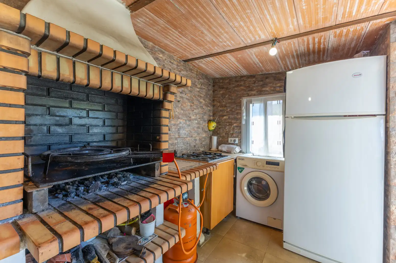 Cuina de Casa o xalet en venda en Albalat dels Tarongers amb Terrassa i Moblat