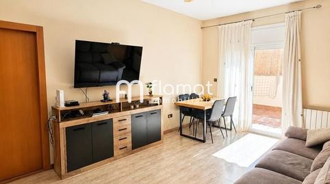 Foto 3 de Piso en venta en Carrer de la Selva, Sant Crist, Badalona