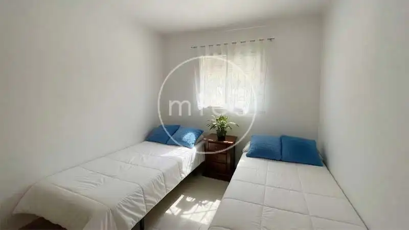 Dormitori de Casa o xalet en venda en Turís amb Aire condicionat, Jardí privat i Terrassa