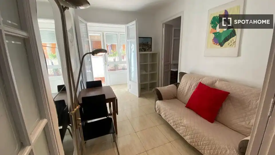 Flat with terrace to rent in Eixample, imagen 4