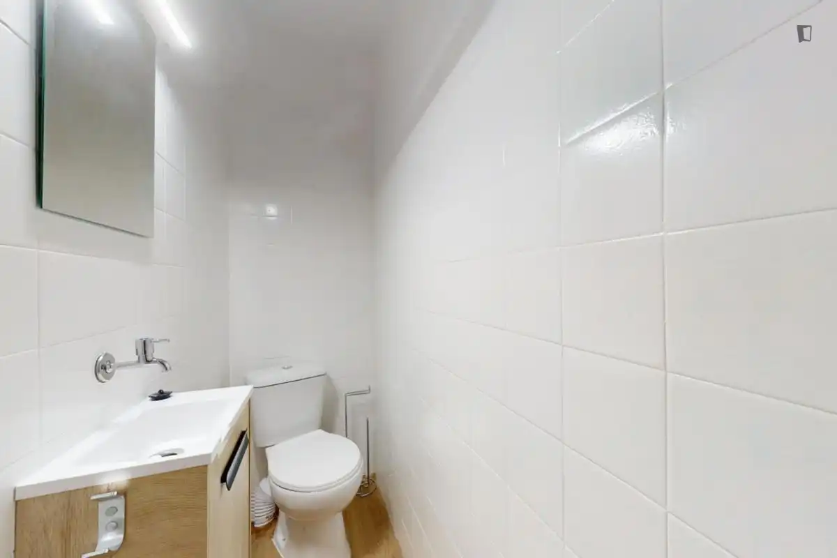 Habitación en Plaza Crevillente - Antiguos Juzgados - El Asilo
