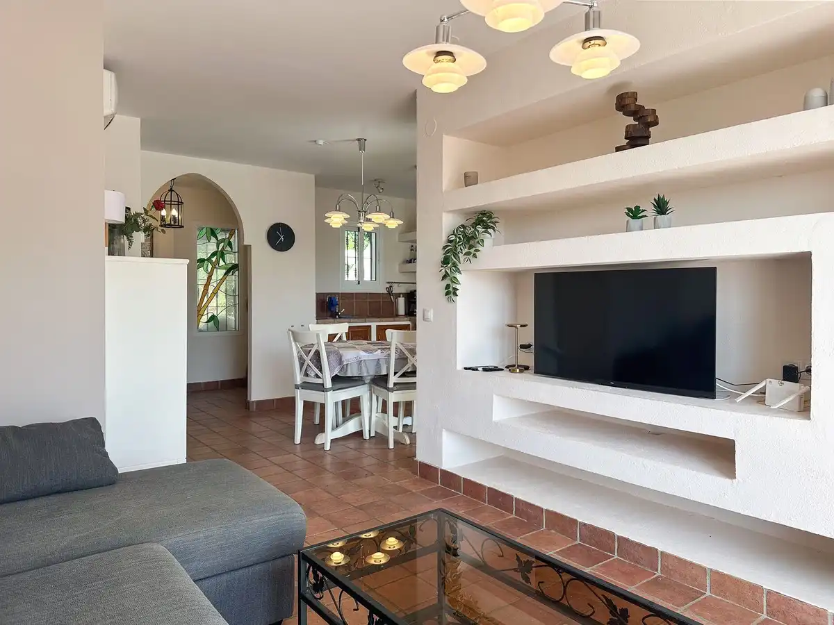 Sala d'estar de Planta baixa en venda en Benalmádena amb Aire condicionat, Calefacció i Terrassa