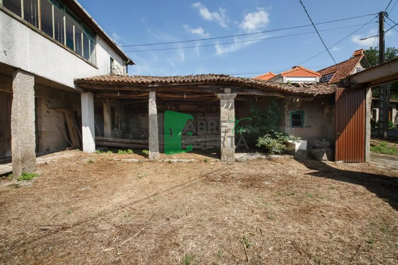 Casa amb terrassa en venda a Amoeiro, imagen 36